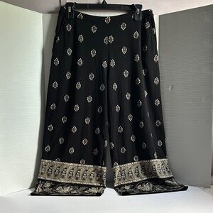 J. Jill Wearever  Women's Black Cropped Pants‎ with Cream Accents  WideLeg SP